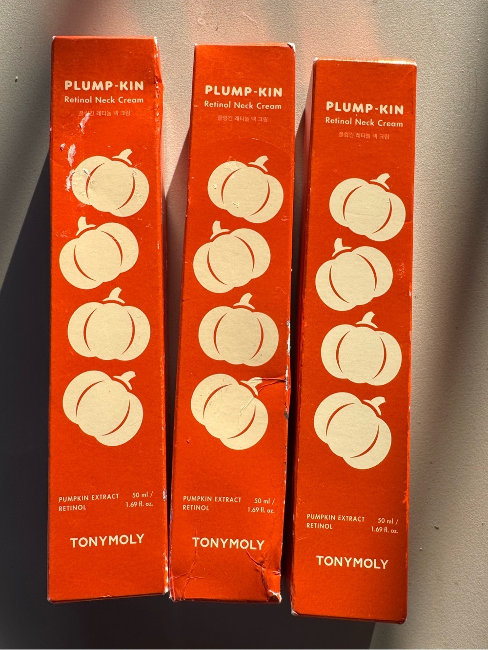 TONYMOLY Plump-kin Retinol Neck Cream